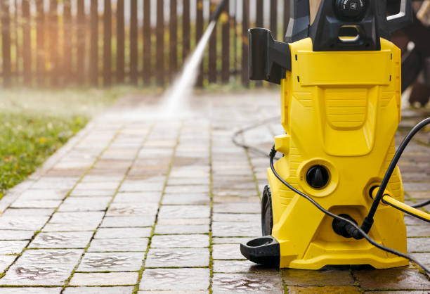 Best Solar Panel Cleaning  in Lowell, AR